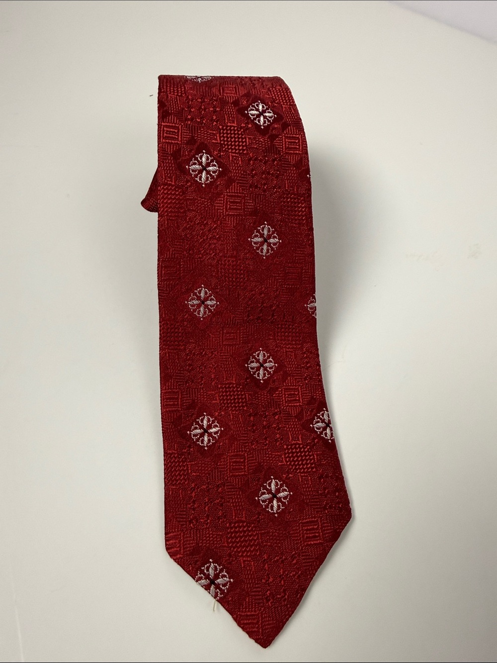 Men's Red Patterned Silk Tie